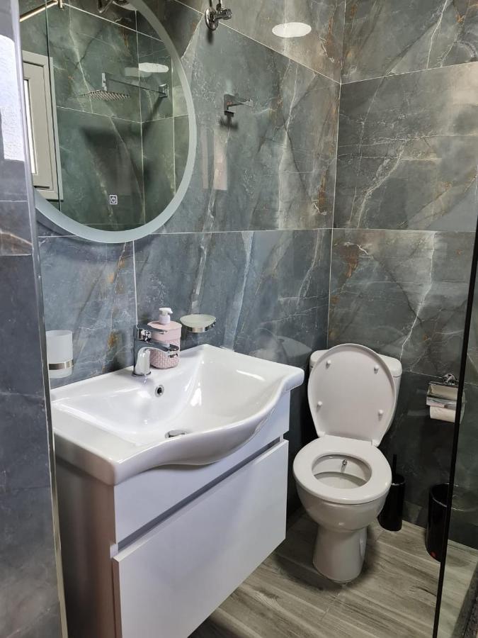Villa Gezimi Ksamil Luaran gambar